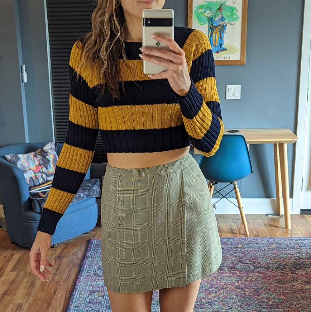 Urban Outfitters Cropped Sweater
